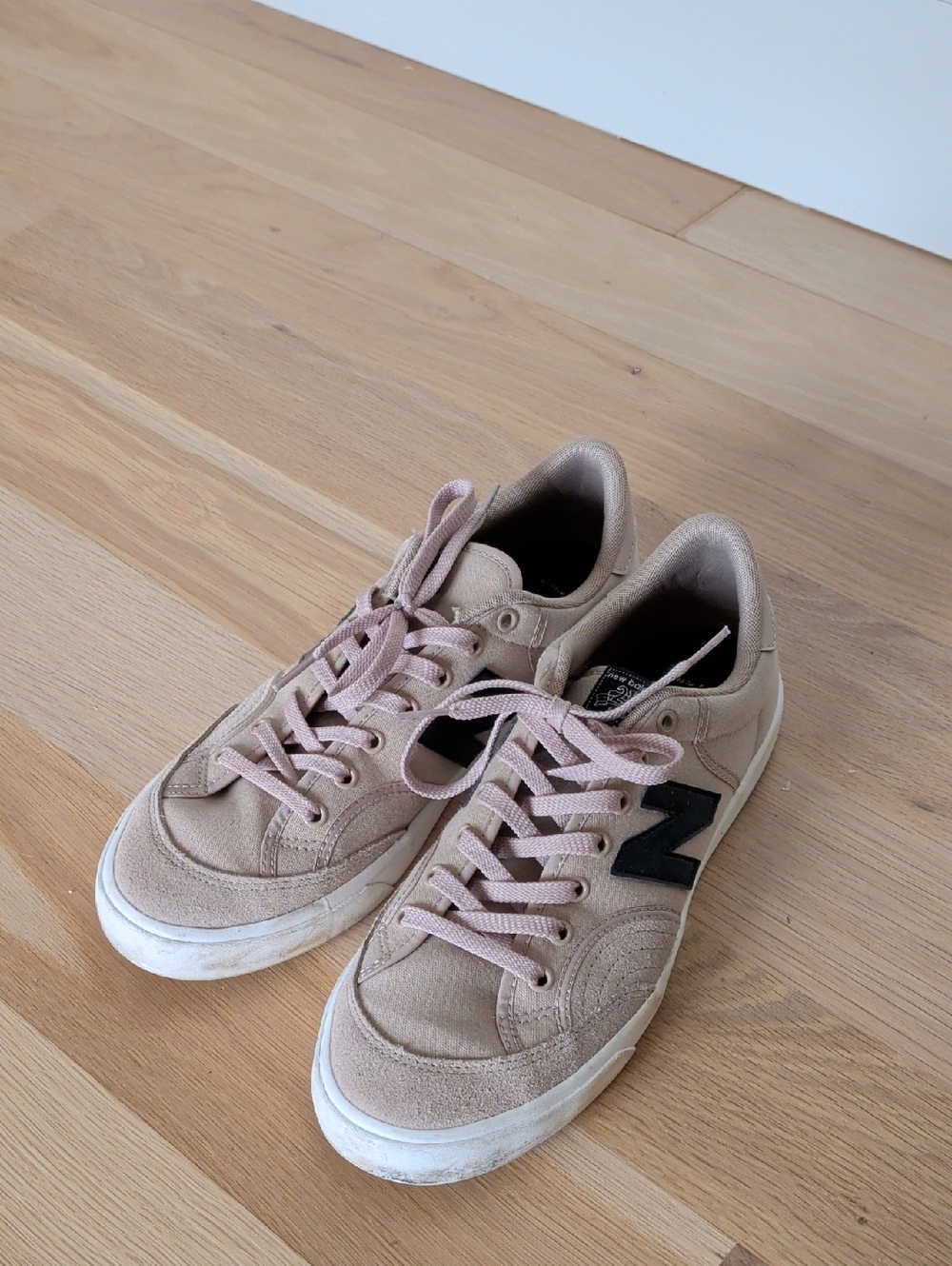 New Balance Beige Sneakers